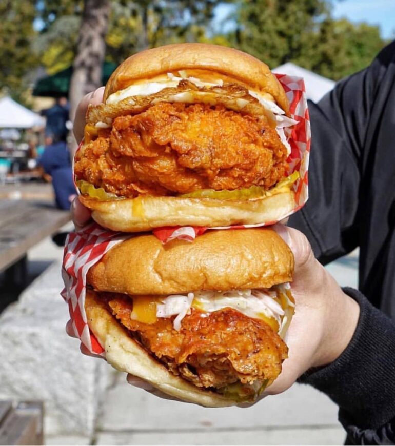 10 Best Fried Chicken In Vancouver & What To Order (2024)
