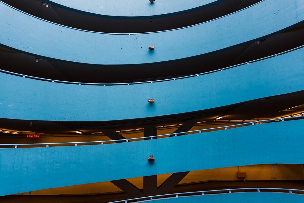 Neighbourhood Guidebook The Best of Gastown (Eat, drink, & shop