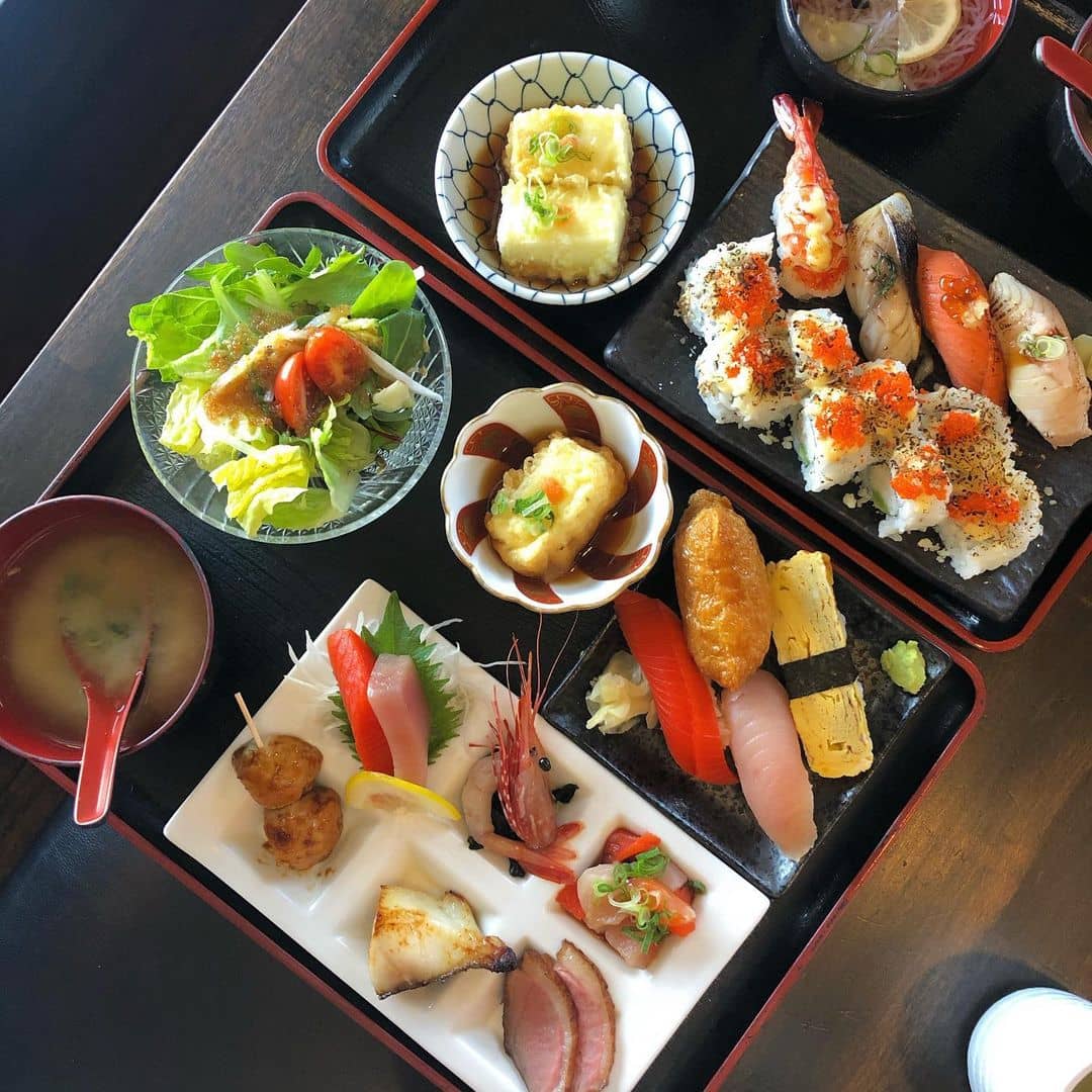 Steveston Neighbourhood Guidebook - ichiro sushi
