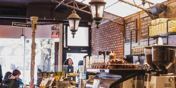 best coffee shops in vancouver - platform7 interior