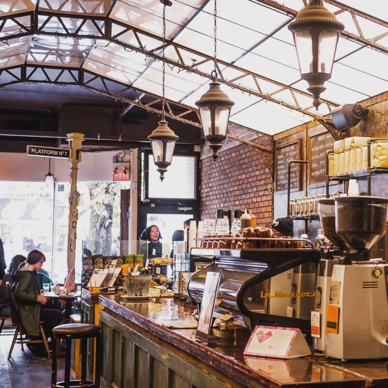 13 Best Coffee Shops In Vancouver & What To Order (2024)