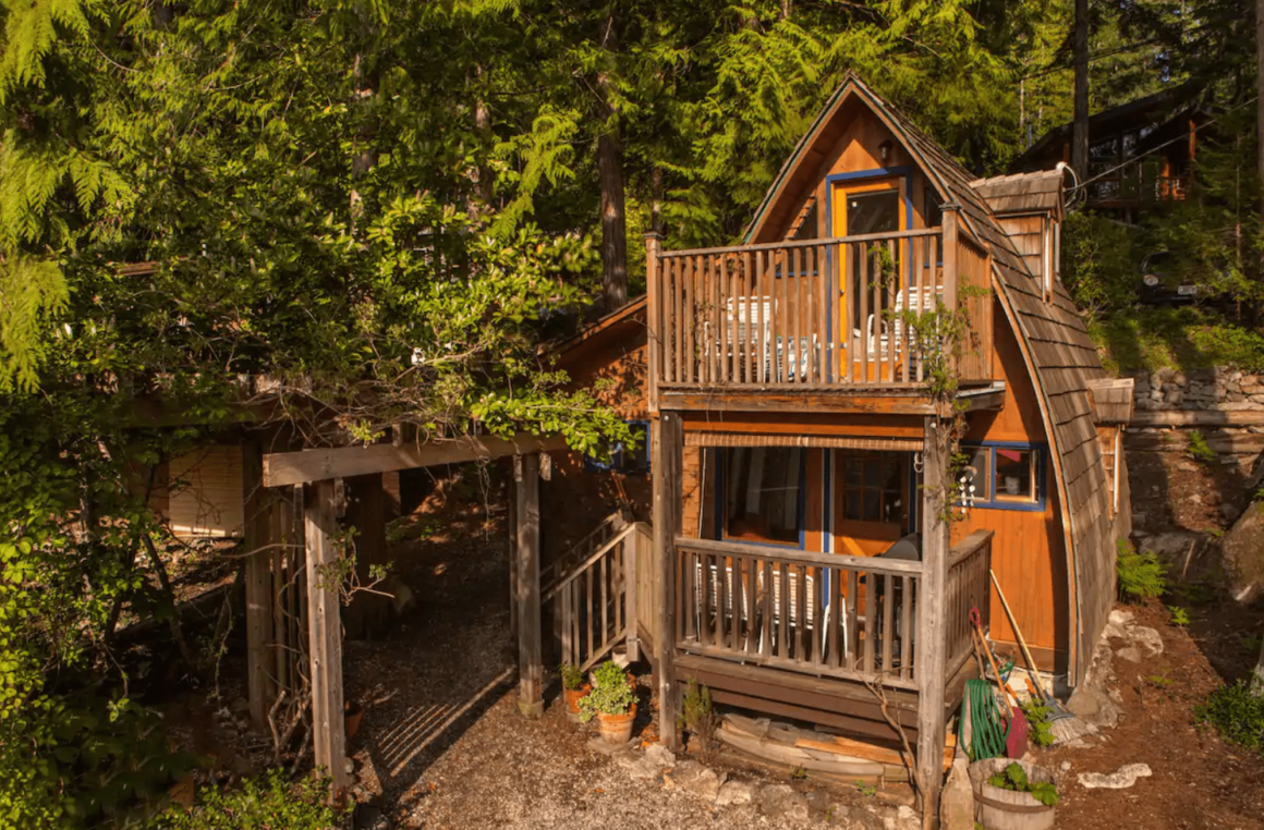 Best Airbnbs In Sunshine Coast & Sechelt - Cabin #3 - Alfie the A-Frame