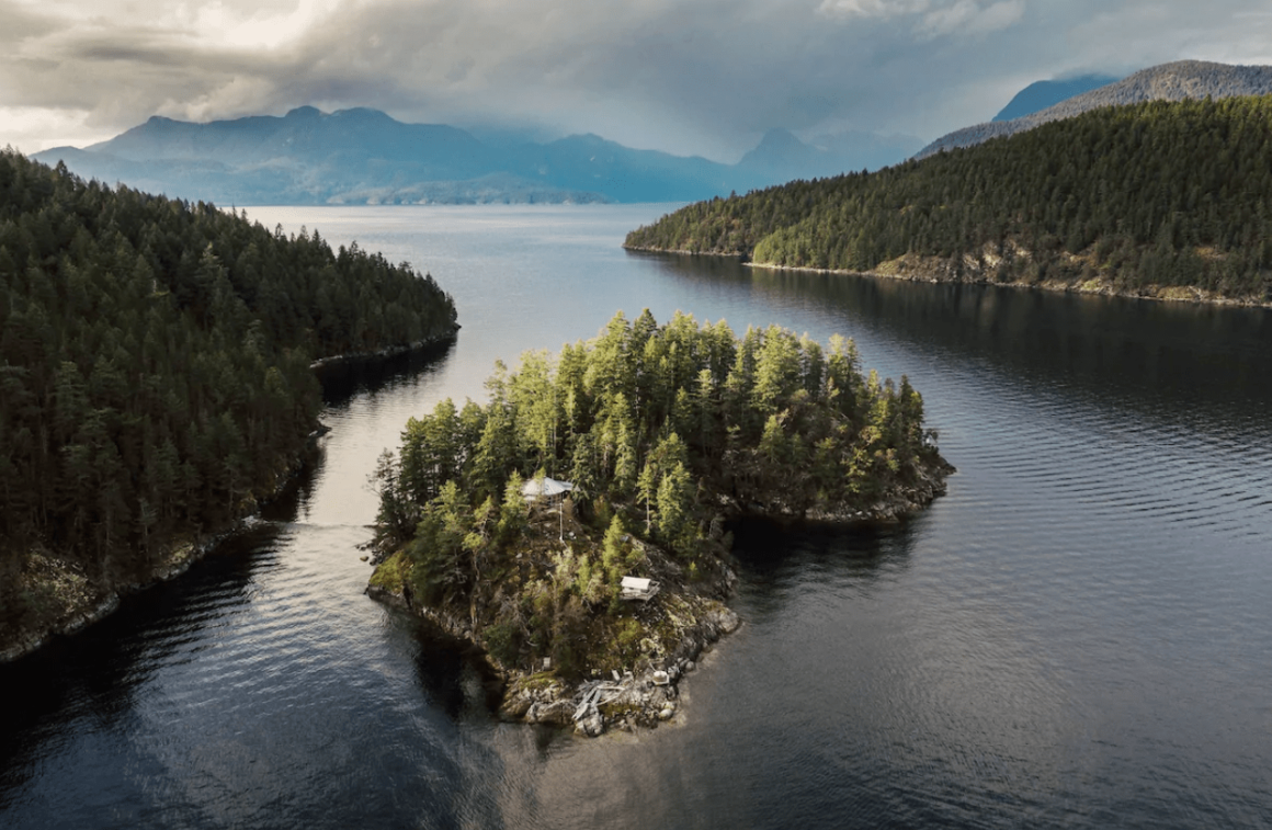 Best Airbnbs In Sunshine Coast & Sechelt - Out There - Private Island, Off-grid Retreat
