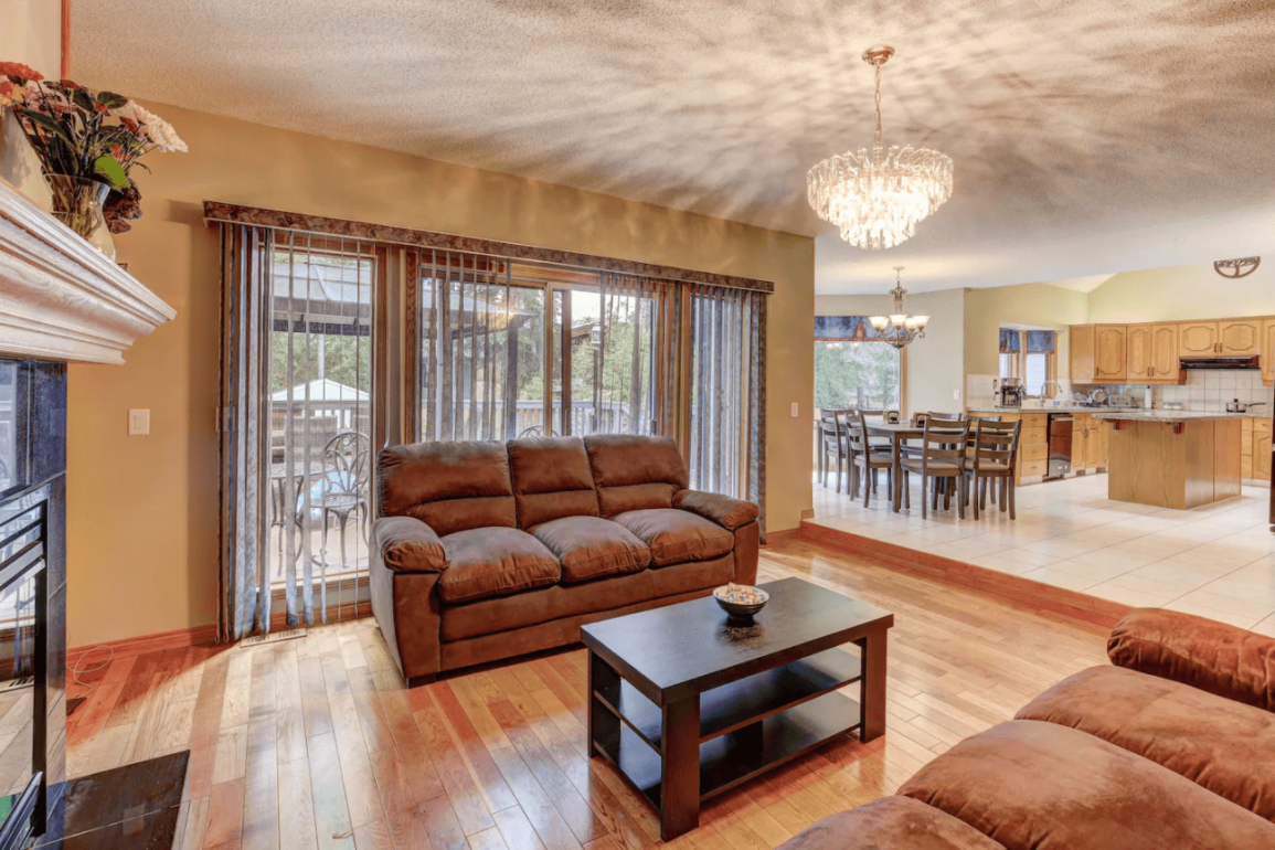 10 Best Airbnbs In Banff To Stay At And Embrace The Majestic Mountains