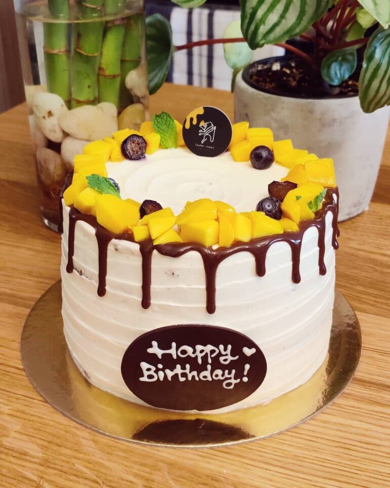 10 Best Birthday Cake Spots In Vancouver For A Sweet Celebration