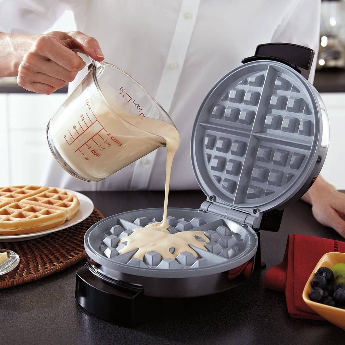 10 Best Waffle Makers 2022: Comprehensive Buyer’s Guide And Detailed ...