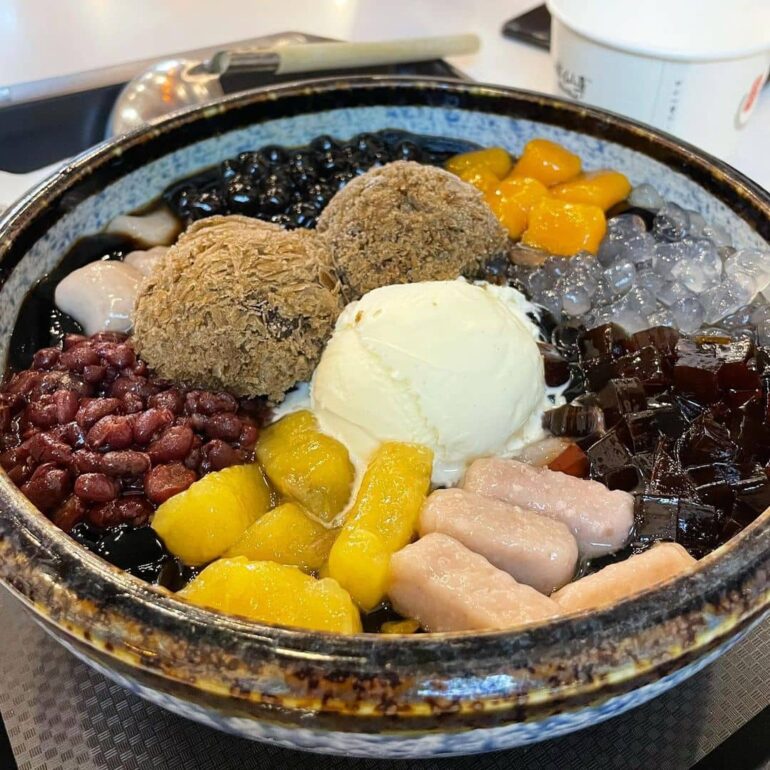 10 Best Richmond Dessert Spots For The SweetLovers In 2024 (+ What To Order)