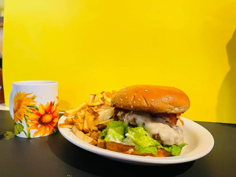 10 Best Nanaimo Breakfast Spots To Brighten Up Your Day In 2024 (+ What