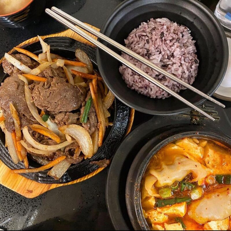 10 Best Korean BBQ in Toronto You Won’t Get Enough Of (+what to order)