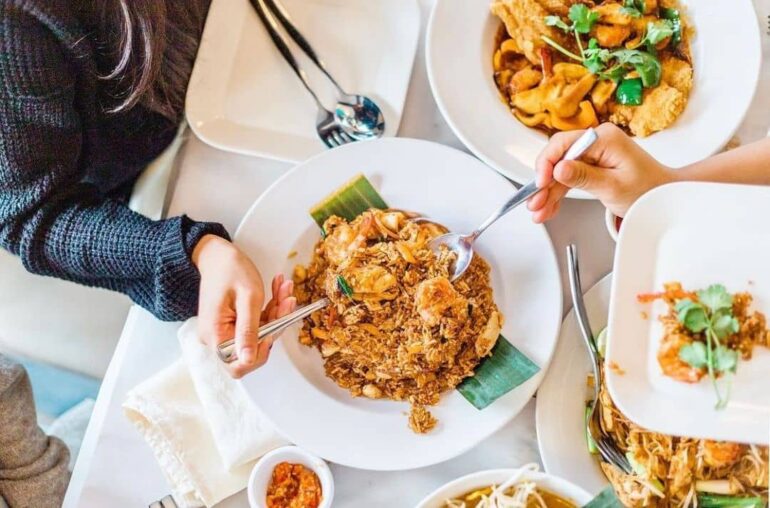 13 Best Mississauga Restaurants To Dine At (+ what to order)
