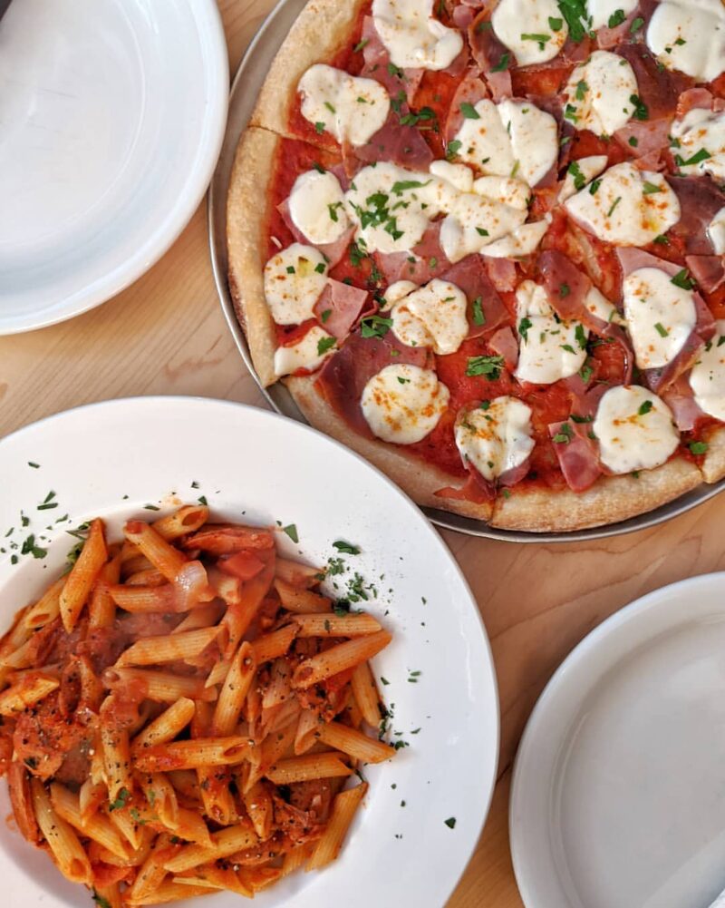 10 Best Edmonton Pizza Spots For A Good Pie (+ what to order)