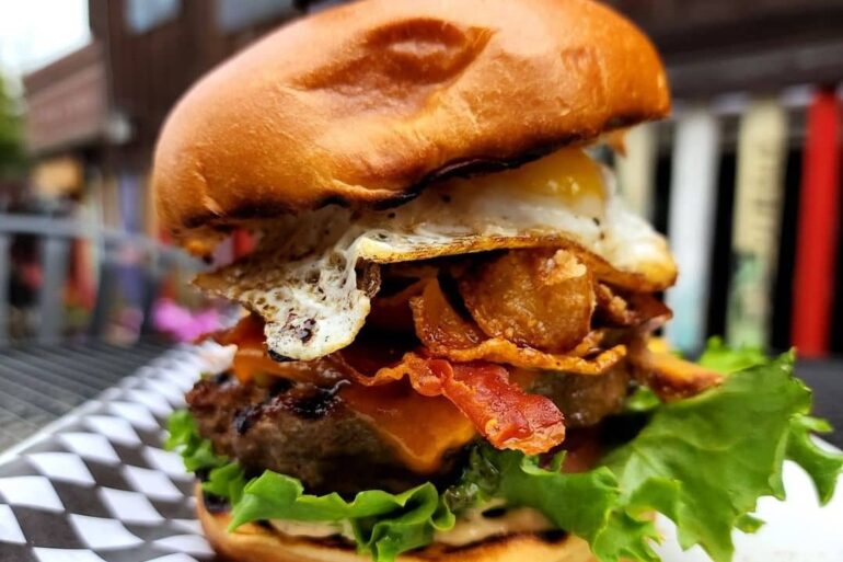 20 Best Vancouver Restaurant Patios To Enjoy On A Sunny Day