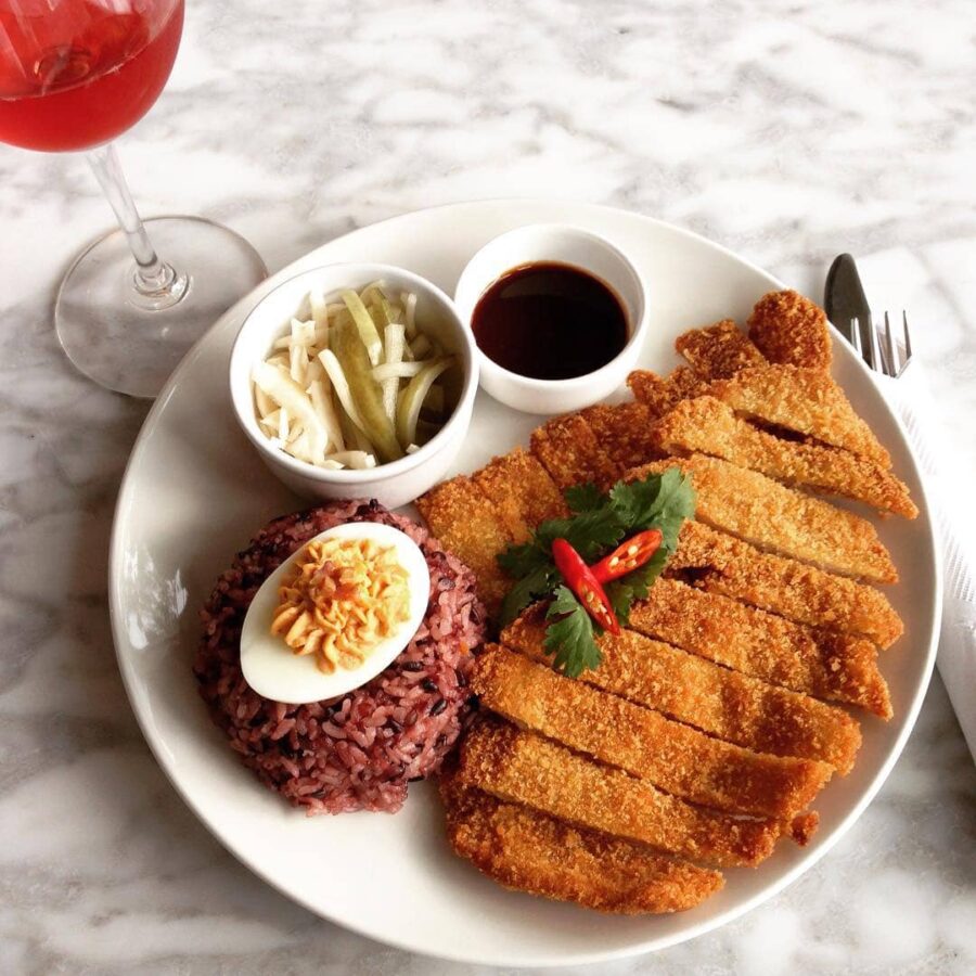 12 Best Ossington Restaurants To Eat At (+ What To Order)