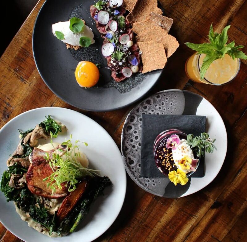 12 Red Deer Restaurants To Eat At (+ What To Order)