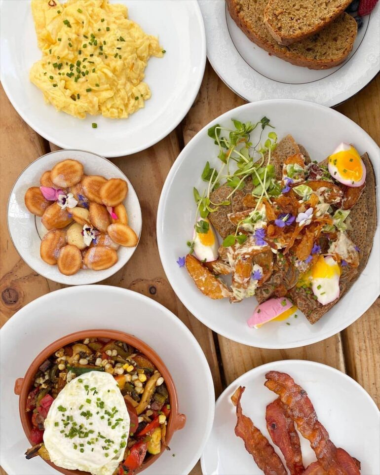 13 Best Brunch In Portland & What To Order (2023)