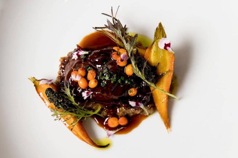 13 Best Fine Dining Restaurants in Seattle For A Date And Special