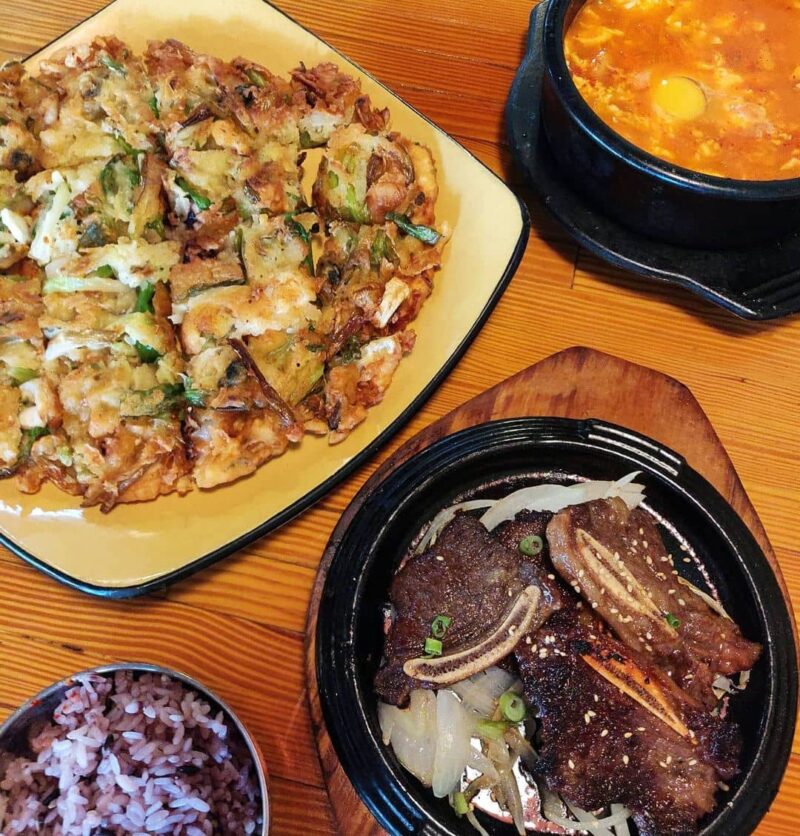 12 Best Korean Restaurants In Seattle & What To Order (2024)