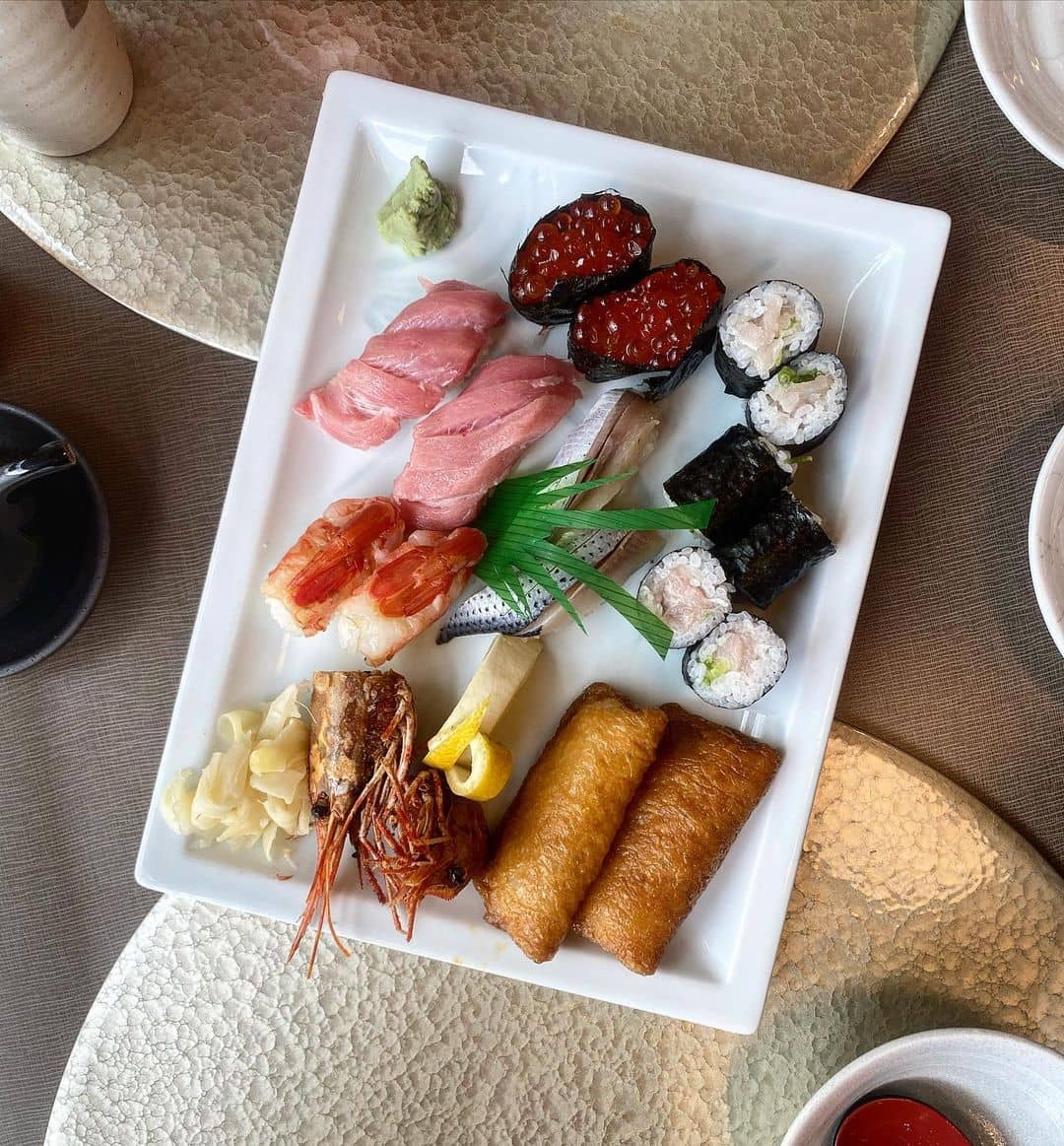 https://nomsmagazine.com/wp-content/uploads/2022/10/best-sushi-in-portland-murata.jpg