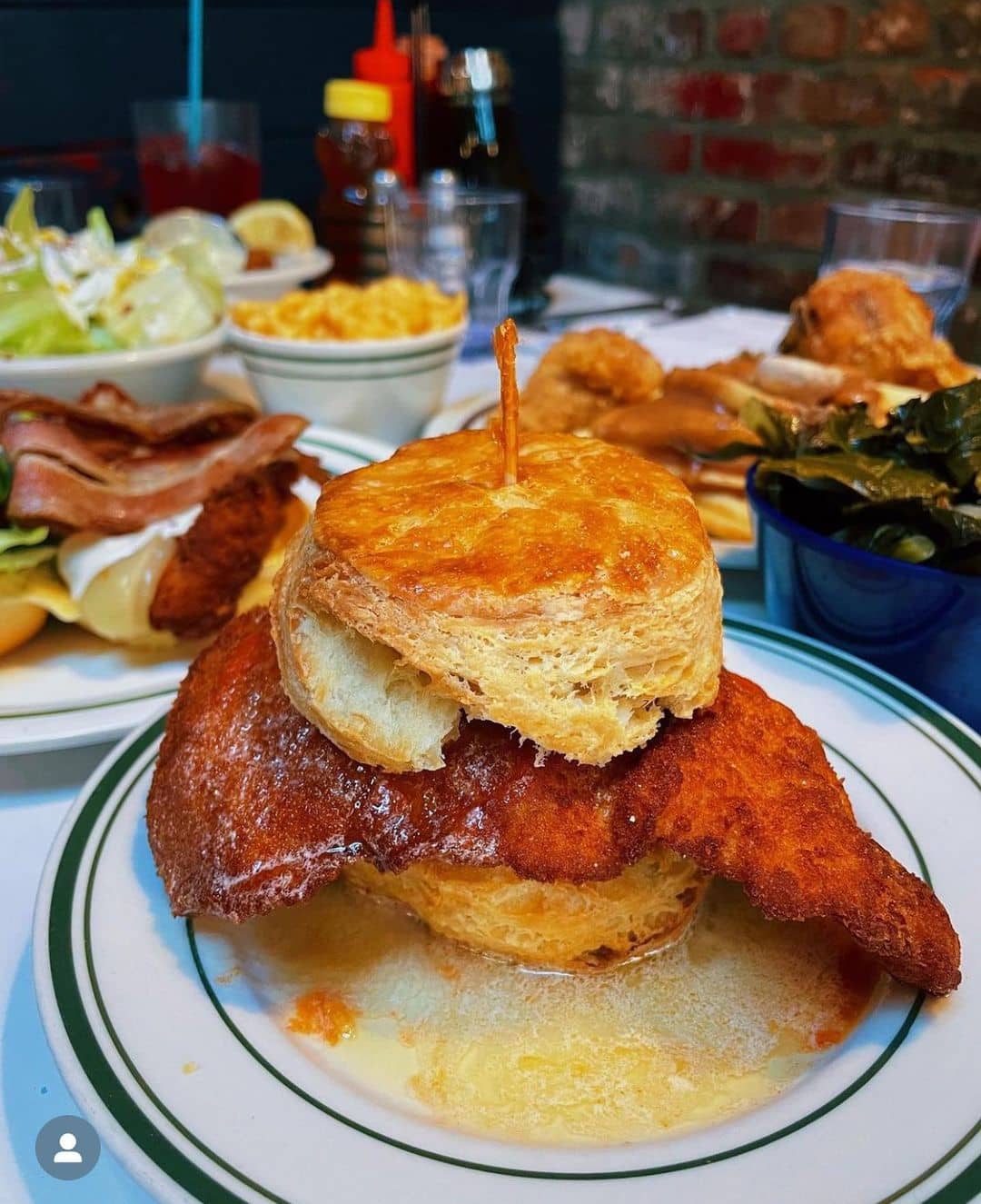 16 Best Brooklyn Brunch Spots To Eat At In 2024 (+ What To Order)