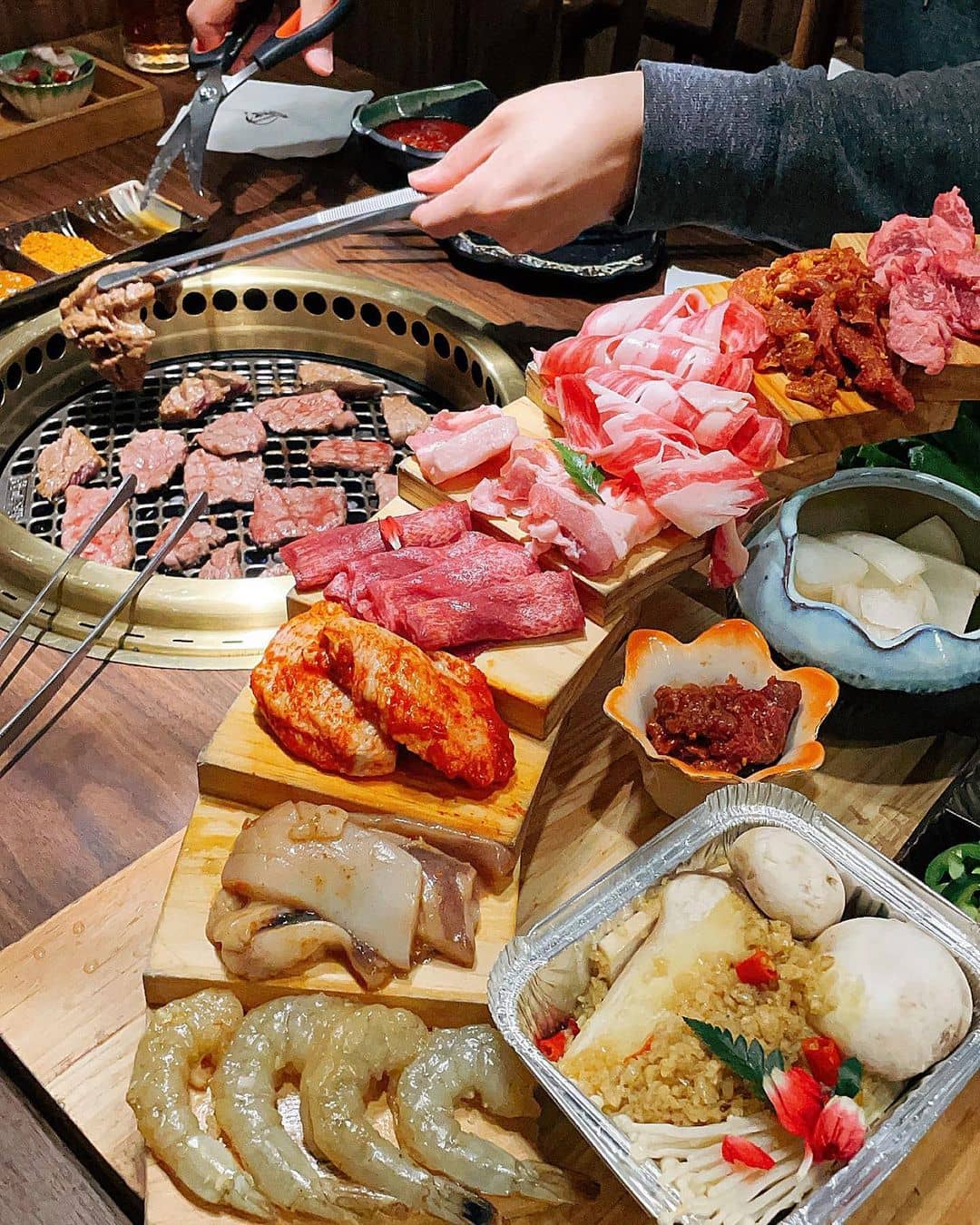 13 Best Korean BBQ Restaurants In NYC To Eat At (+ What To Order)