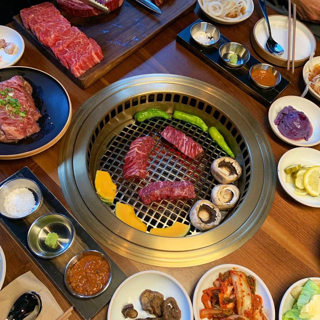 13 Best Korean Bbq Restaurants In Nyc To Eat At (+ What To Order)