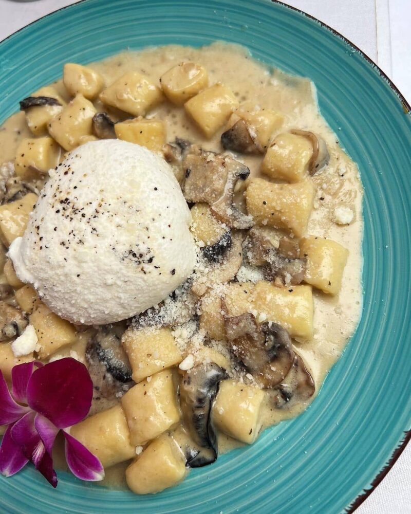 12 Best Little Italy Restaurants NYC That Are Actually Good (+ What To