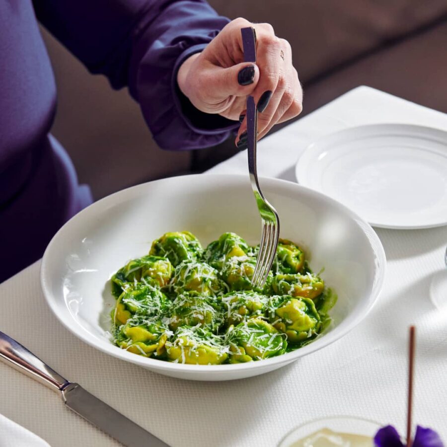 15 Best Midtown Restaurants in NYC To Eat At In 2024 (+ What To Order)