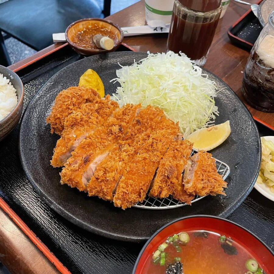 15 Best Japanese Restaurants In Honolulu To Eat At In 2024 (+ What To