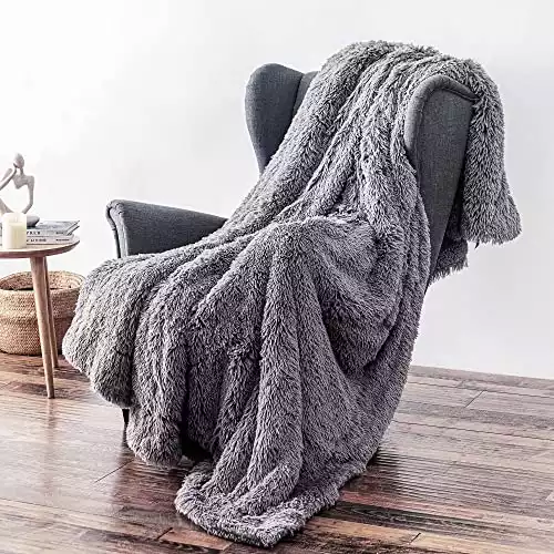 Fuzzy Luxury Sherpa Throw Blanket