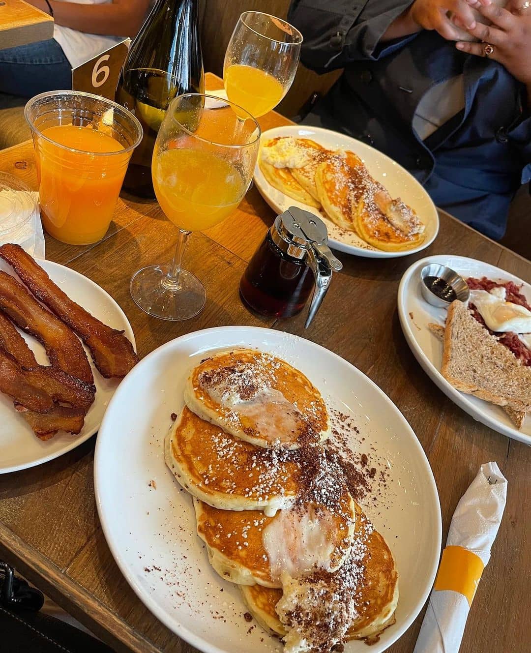 12 Best Evanston Restaurants To Eat At In 2023 (+ What To Order)