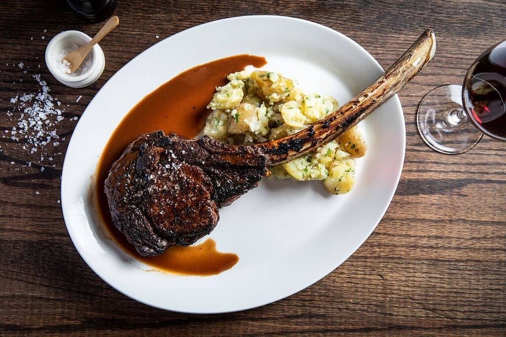 12 Best Evanston Restaurants To Eat At In 2023 (+ What To Order)