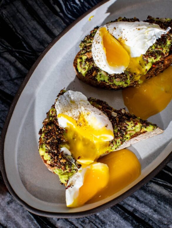 13 Best Rooftop Brunch Spots In NYC For A Hearty Meal & Great Views