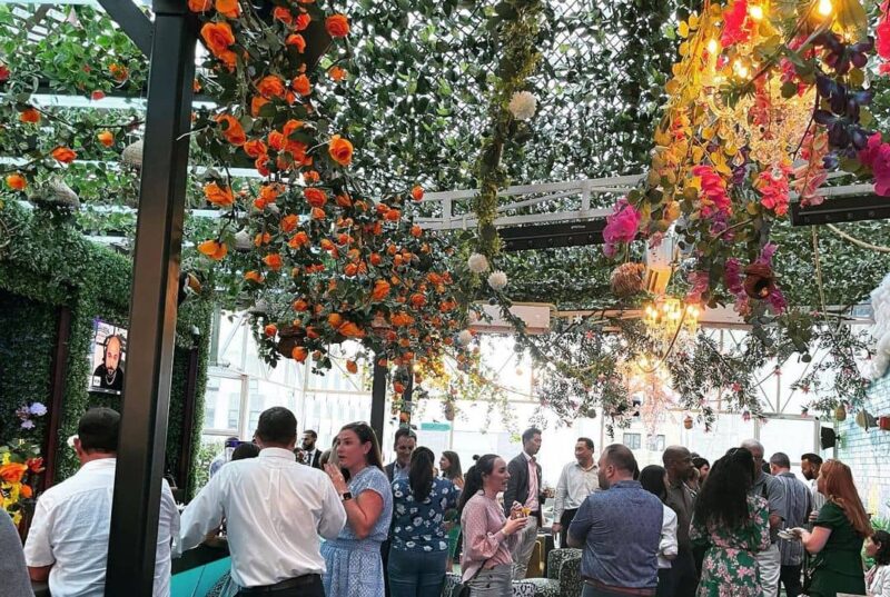 13 Best Rooftop Brunch Spots In NYC + What To Order (2024)