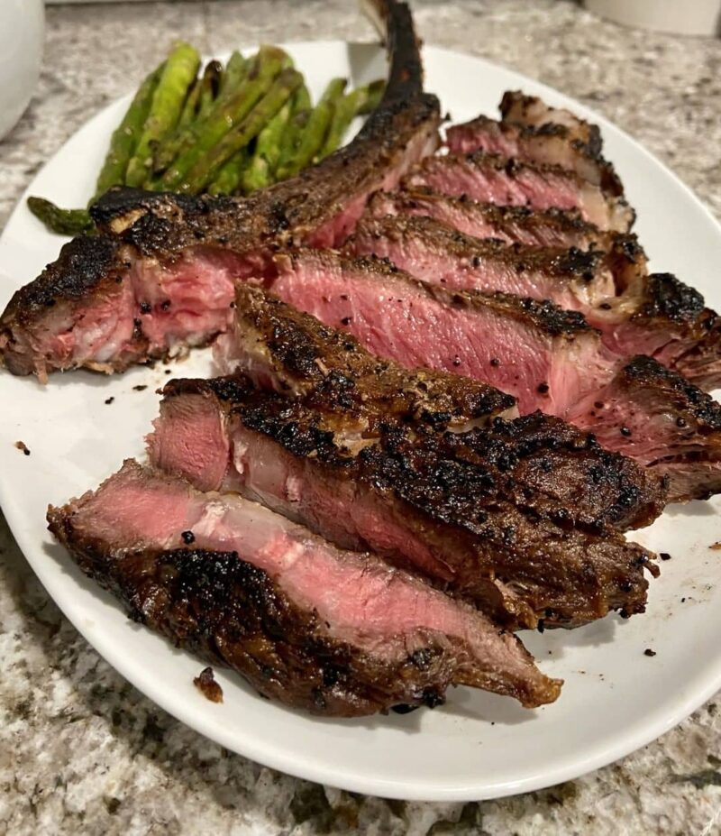 12 Best Steakhouses In Los Angeles To Eat At In 2024 (+ What To Order)