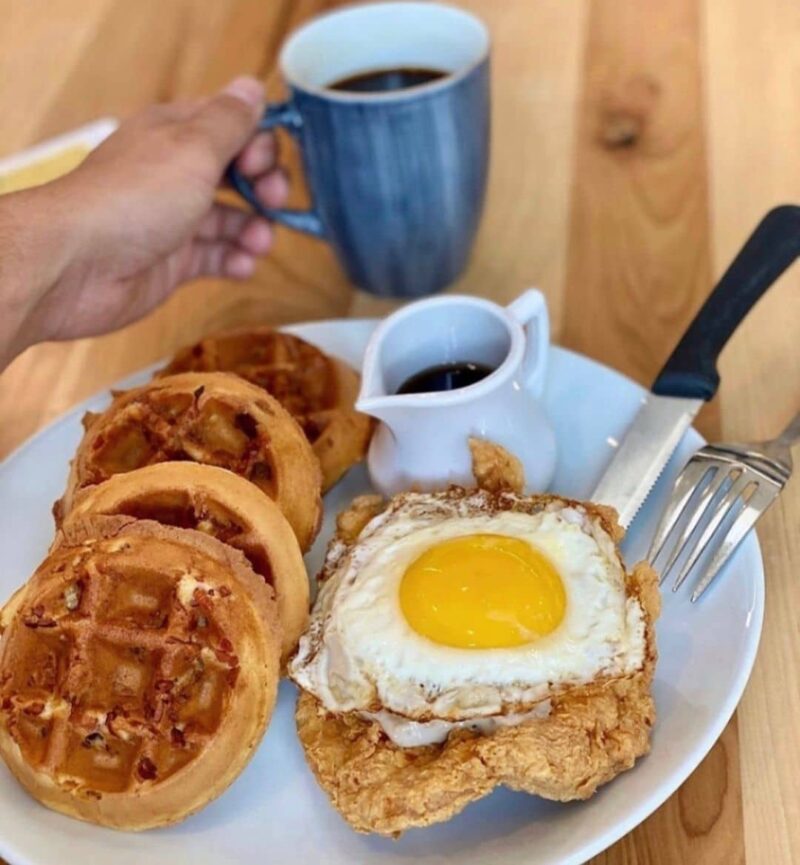 12 Best Brunch In Chicago To Eat At In 2024 (+ What To Order)