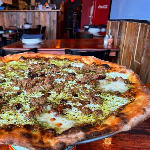 12 Best Pizza Spots In Chicago To Eat At In 2024 What To Order   Best Pizza In Chicago Coalfire 585x585 