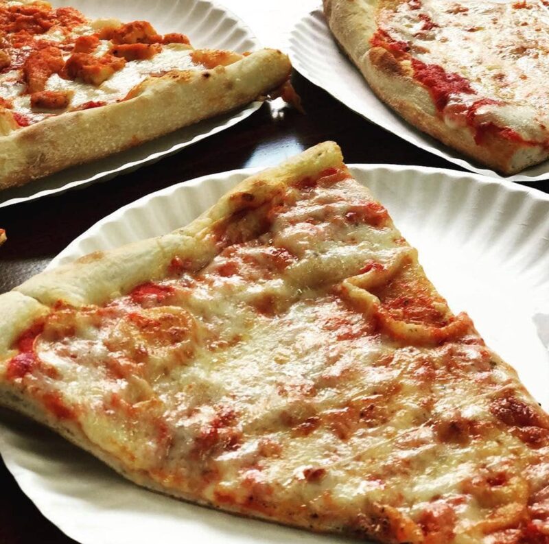 10 Best Pizza In Manhattan NYC To Eat At In 2024 (+ What To Order)