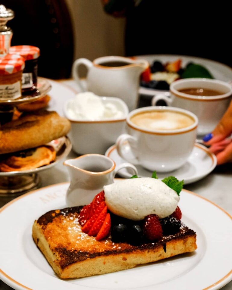 11 Best Restaurants Near Bryant Park NYC To Eat At In 2024 (+ What To