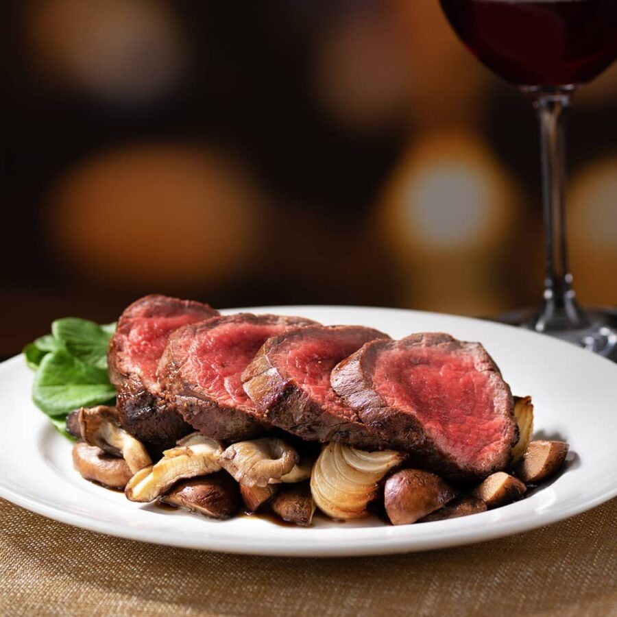 12 Best Steakhouses In Seattle & What To Order (2024)