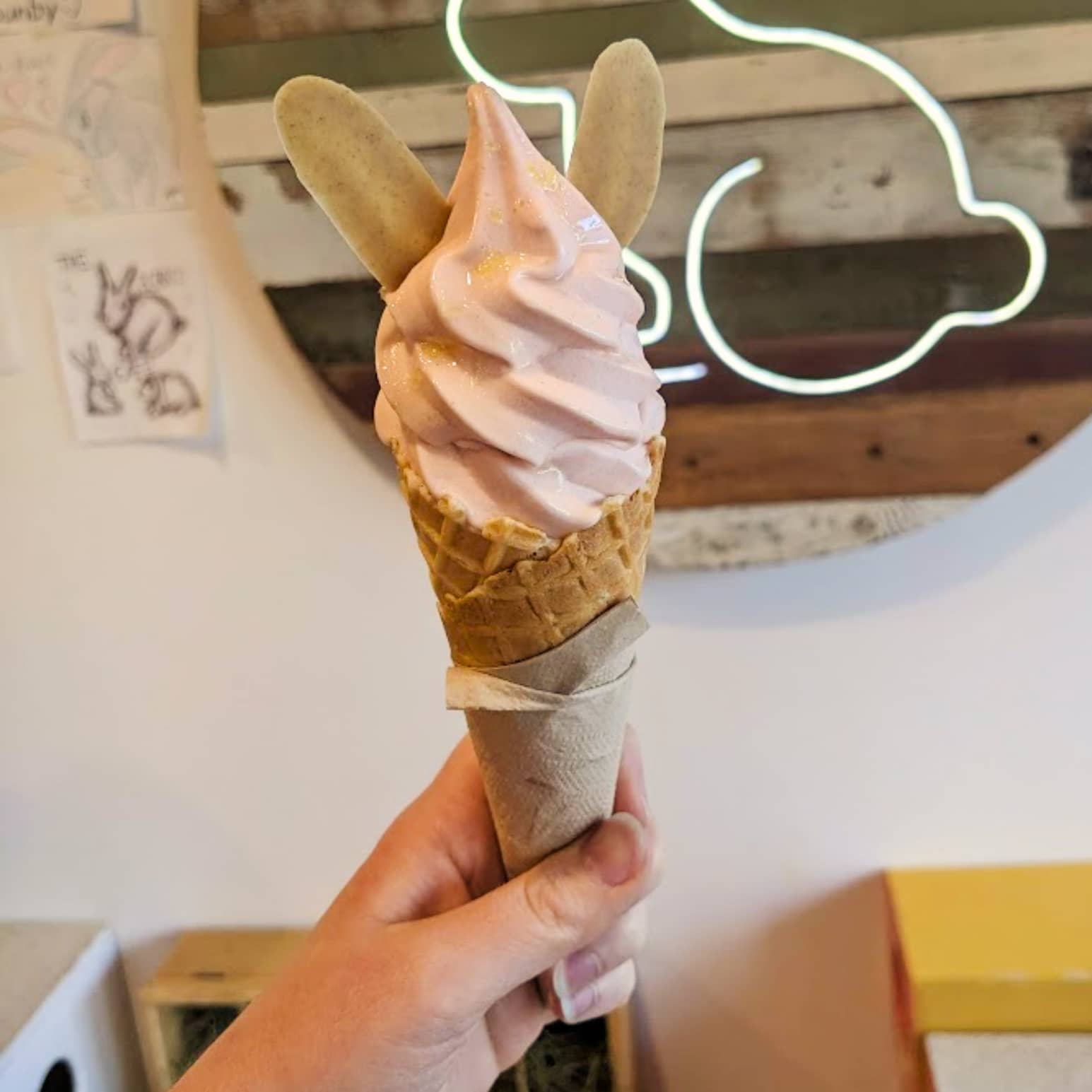 Pepper's Ginger Guava Soft Serve
